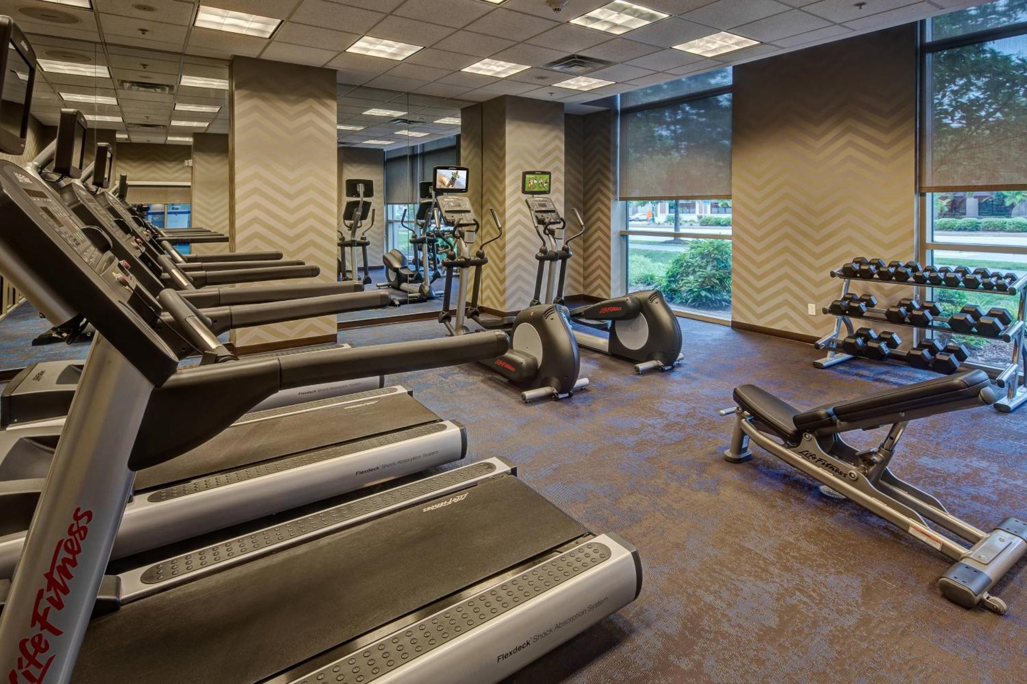 Residence Inn Norfolk Downtown Екстериор снимка